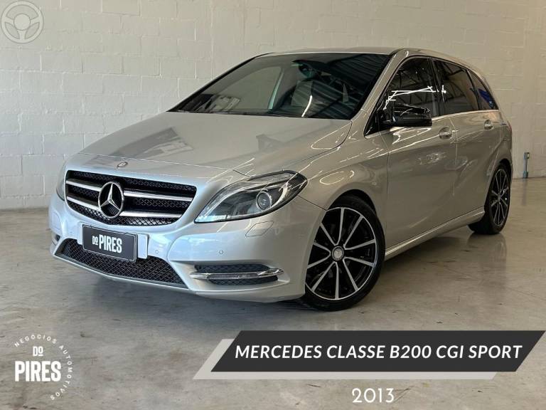 MERCEDES-BENZ - B 200 1.6 TURBO 4P AUTOMÁTICO - 2012/2013 - PRATA - R$ 67.900,00