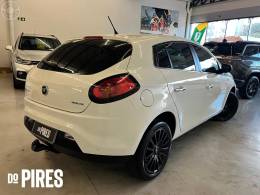 FIAT - BRAVO 1.8 ABSOLUTE 16V FLEX 4P AUTOMATIZADO - 2011/2012 - BRANCA - R$ 34.900,00