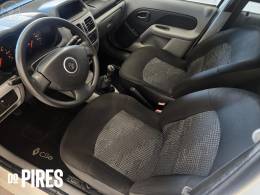 RENAULT - CLIO 1.0 16V FLEX 4P MANUAL - 2012/2012 - BRANCA - R$ 28.900,00