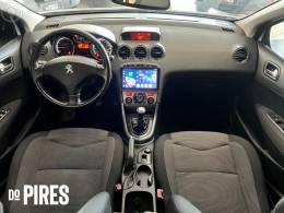 FIAT - BRAVO 1.8 SPORTING 16V FLEX 4P MANUAL - 2015/2016 - VERMELHA - R$ 62.500,00