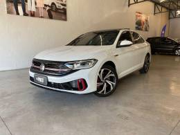 VOLKSWAGEN - JETTA 2.0 16V TSI GLI 350 4P AUTOMÁTICO - 2023/2023 - BRANCA - R$ 200.900,00