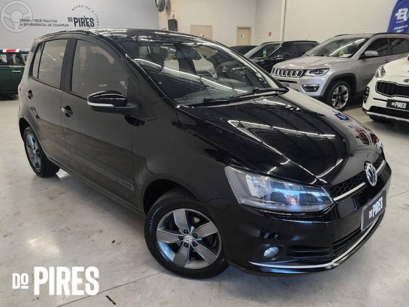 VOLKSWAGEN - FOX 1.6 MSI RUN 8V FLEX 4P MANUAL - 2017/2017 - PRETA - R$ 54.900,00